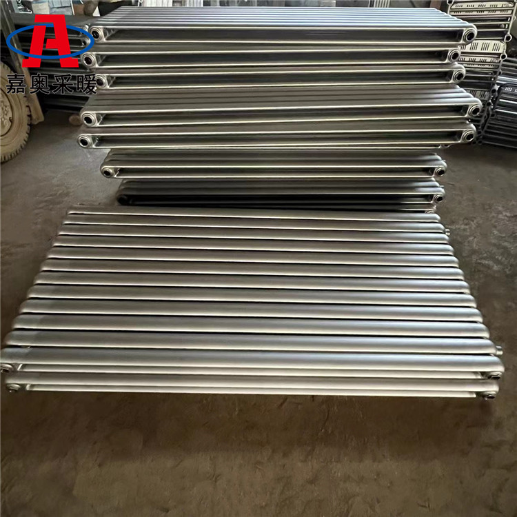 养牛场用钢制暖气片钢四柱生产厂
