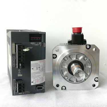 三菱伺服电机3KW HG-SN302J-S100 302BJ+MR-JE-300A 300C 伺服驱动器