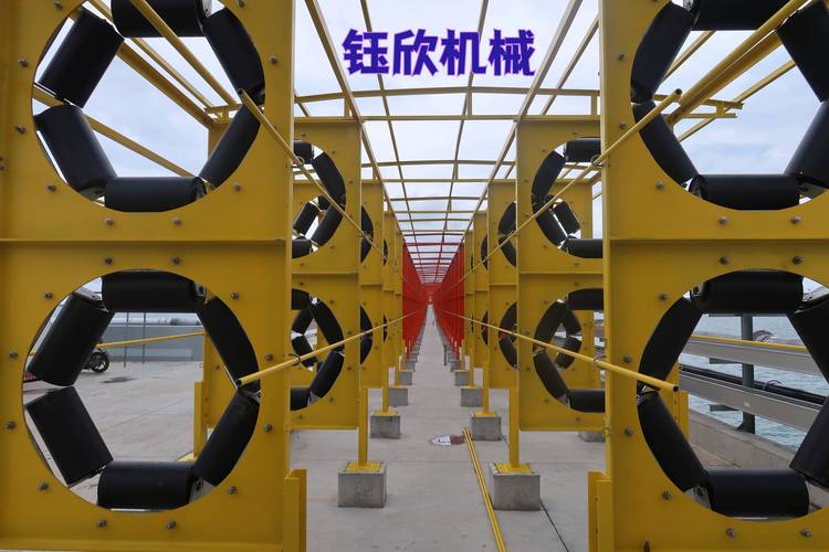高强度耐磨管状输送机 矿山高温高湿环境专用耐腐蚀抗冲击输送设备