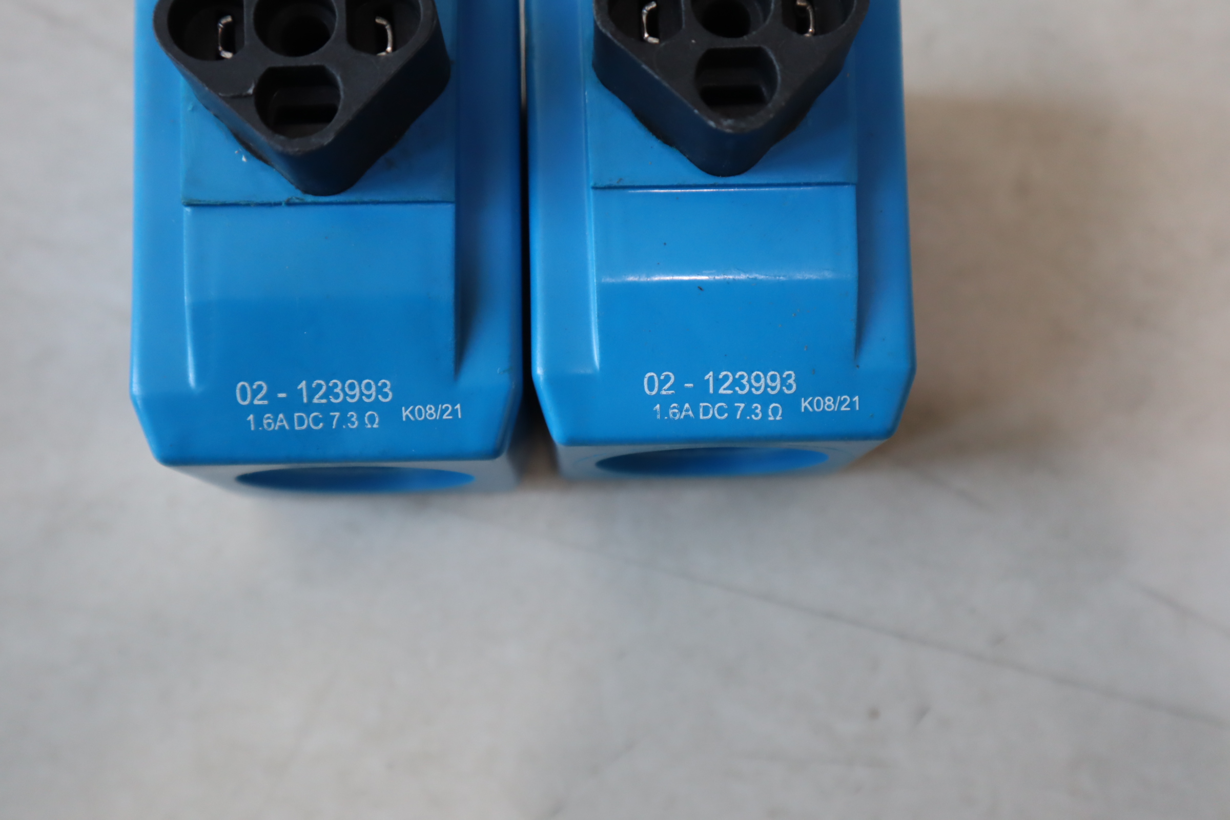 02-123993 1.6A DC 7.3欧姆 美国威格士VICKERS电磁阀线圈