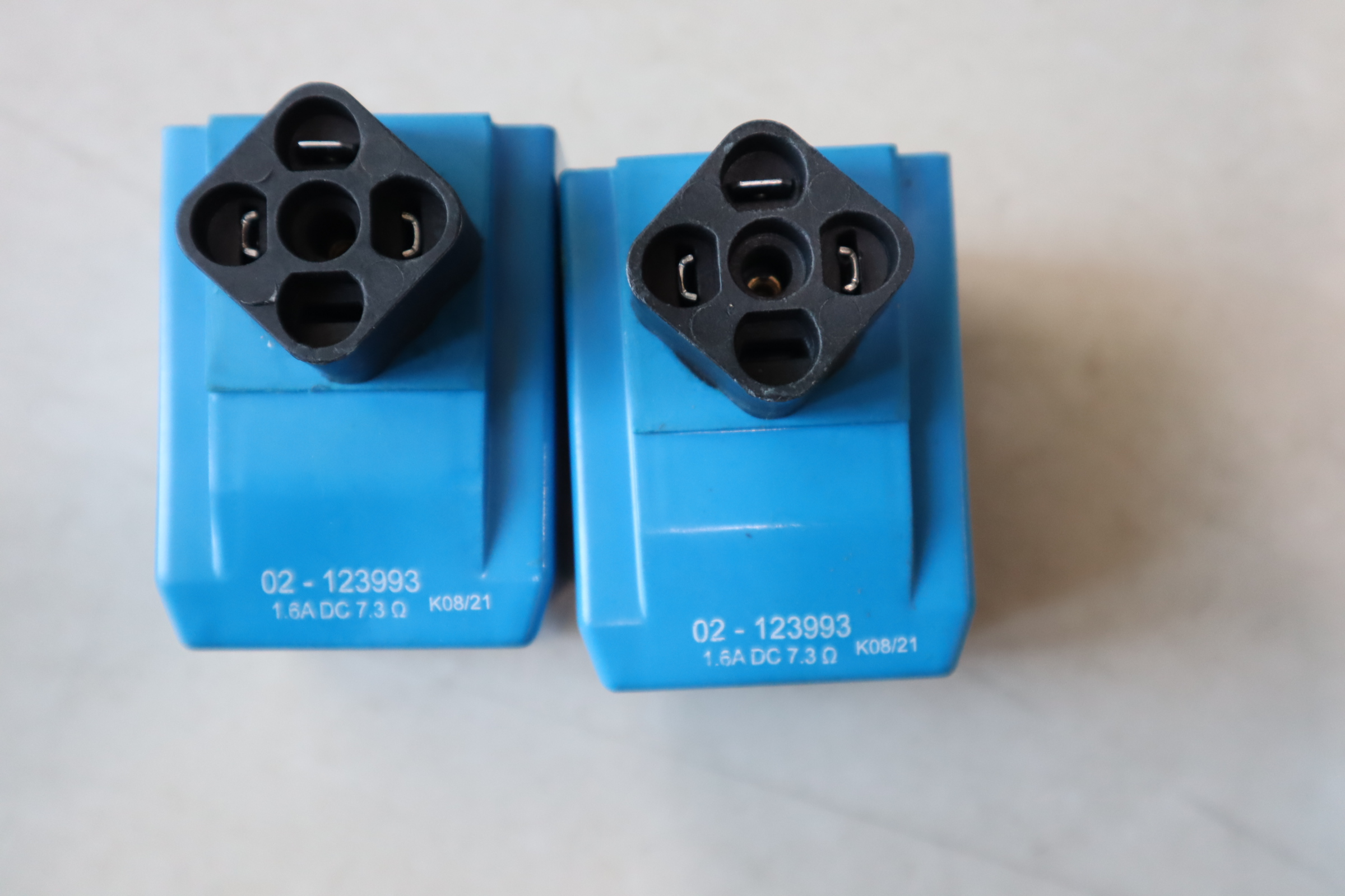 02-123993 1.6A DC 7.3欧姆 美国威格士VICKERS电磁阀线圈