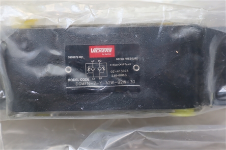 DGMFN-7-Y-A2W-B2W-30 02-413078 美国威格士VICKERS单向阀丹佛斯