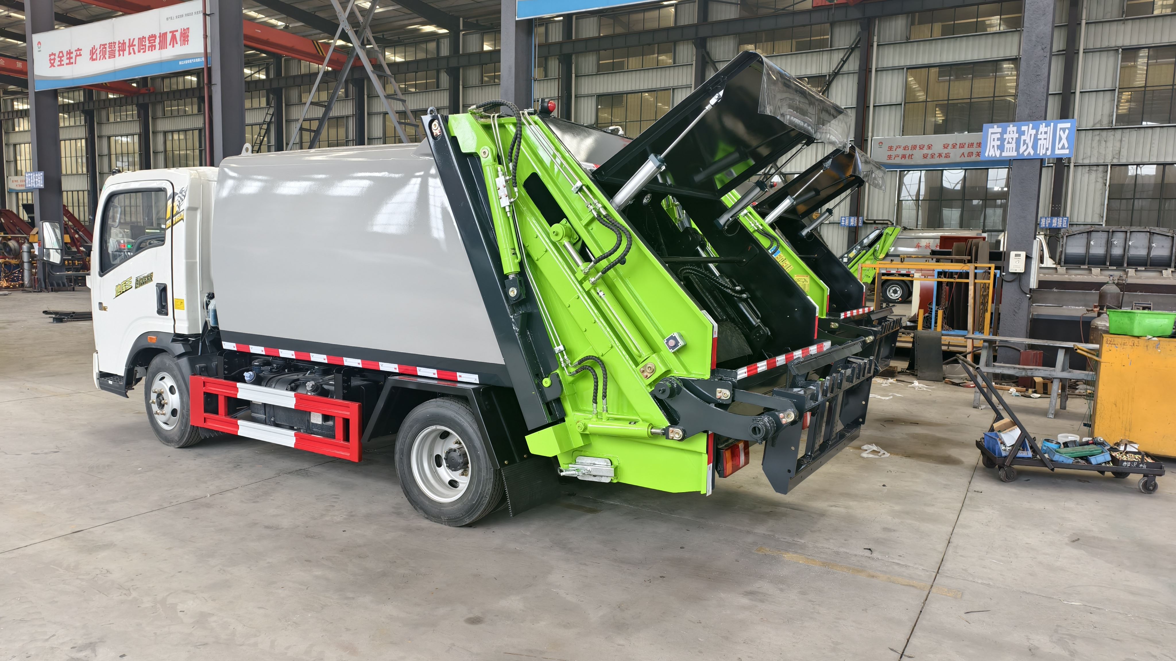 湖南18吨压缩式垃圾车 全国包送