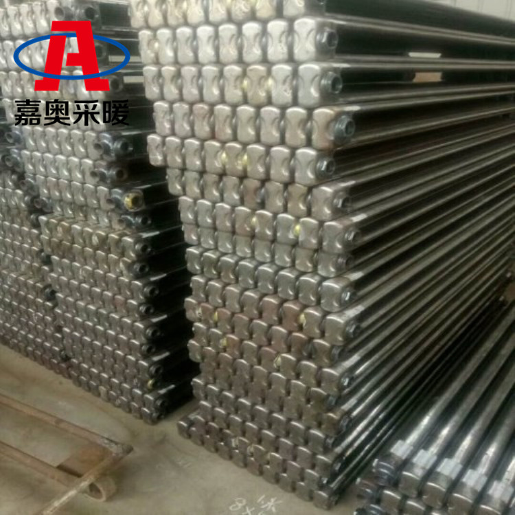 草莓大棚用钢管五柱式暖气片规格