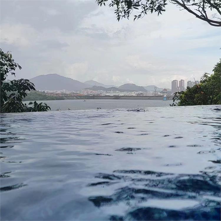 泳池三集一体恒温除湿热泵 芬尼克兹 泳 池 恒温热泵