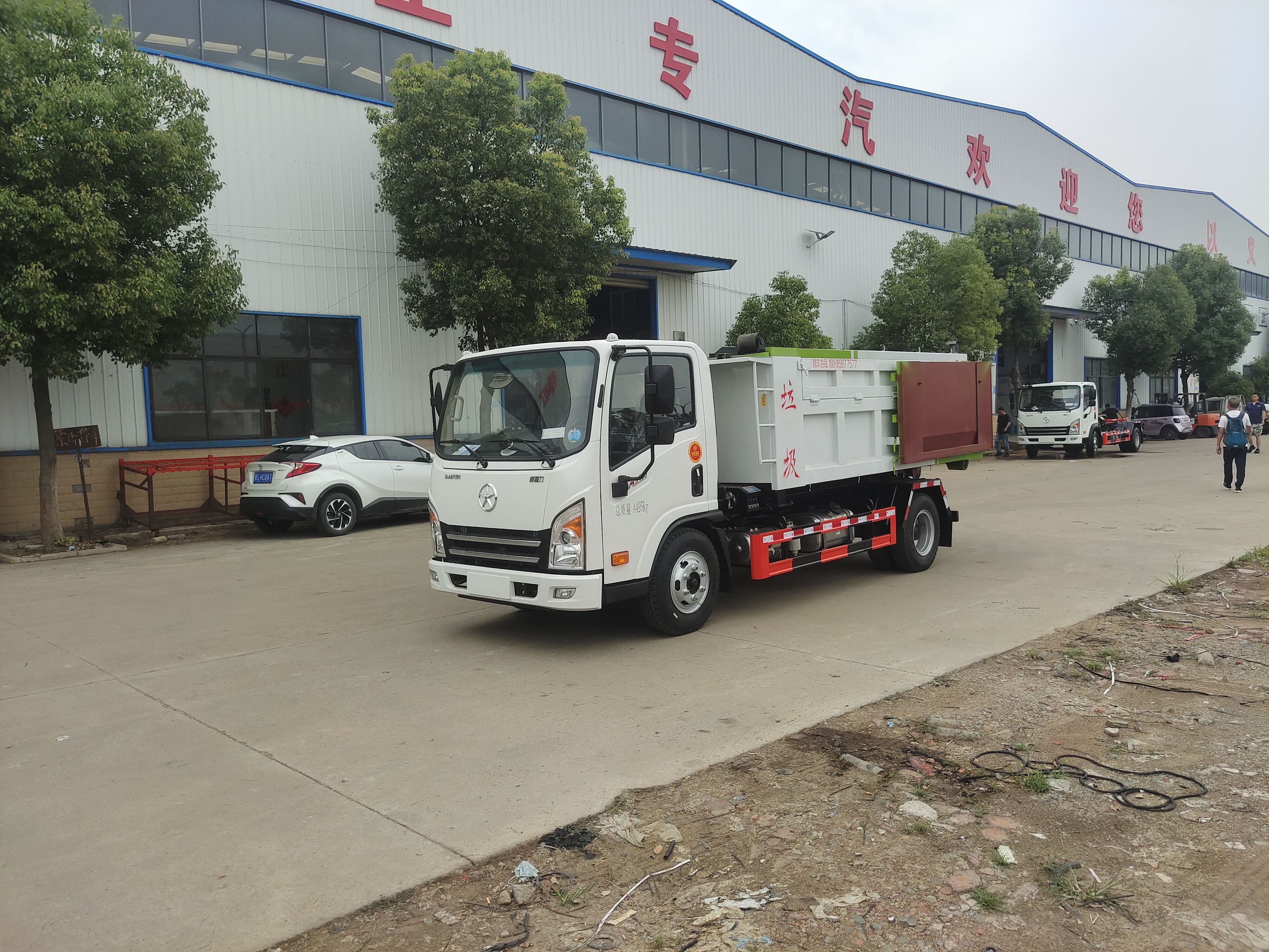 江苏12方勾臂式垃圾车 全国可售