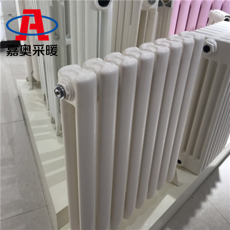 农业大棚用六柱钢制暖气片厂家报价