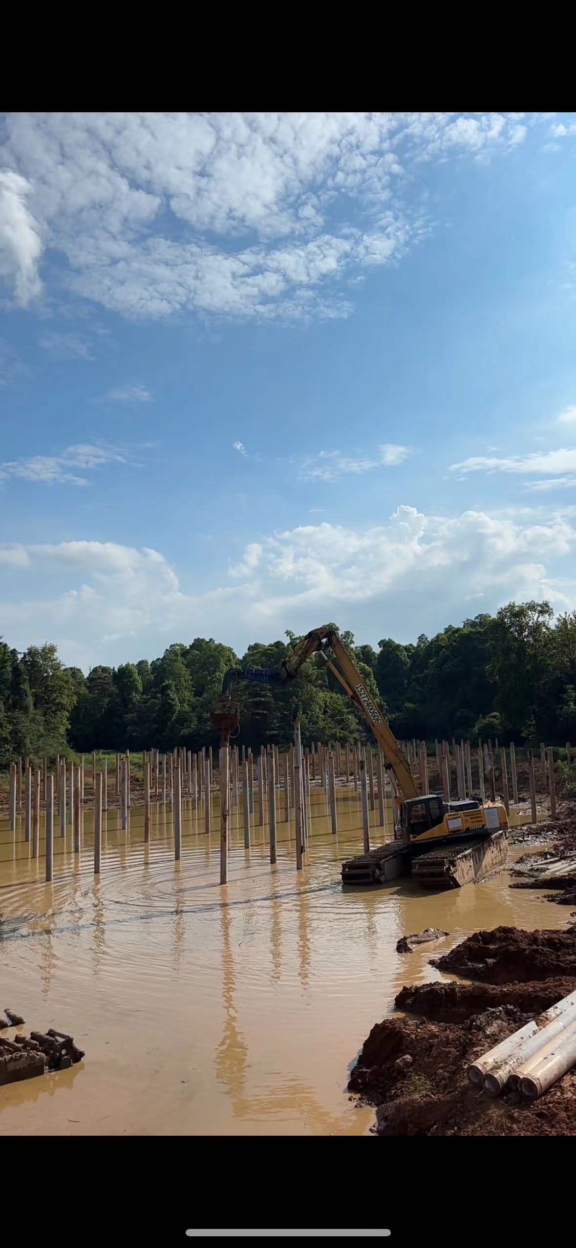 水陆挖掘机技术