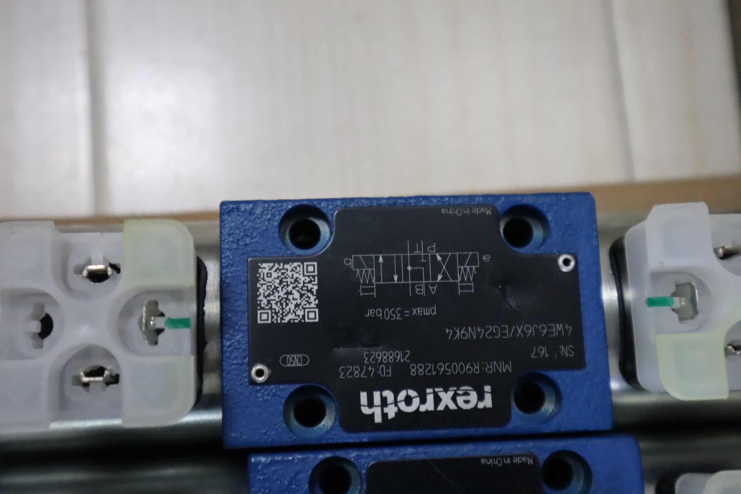 4WE6J6X/EG24N9K4 R900561288 4WE6J62/EG24N9K4 REXROTH力士乐阀