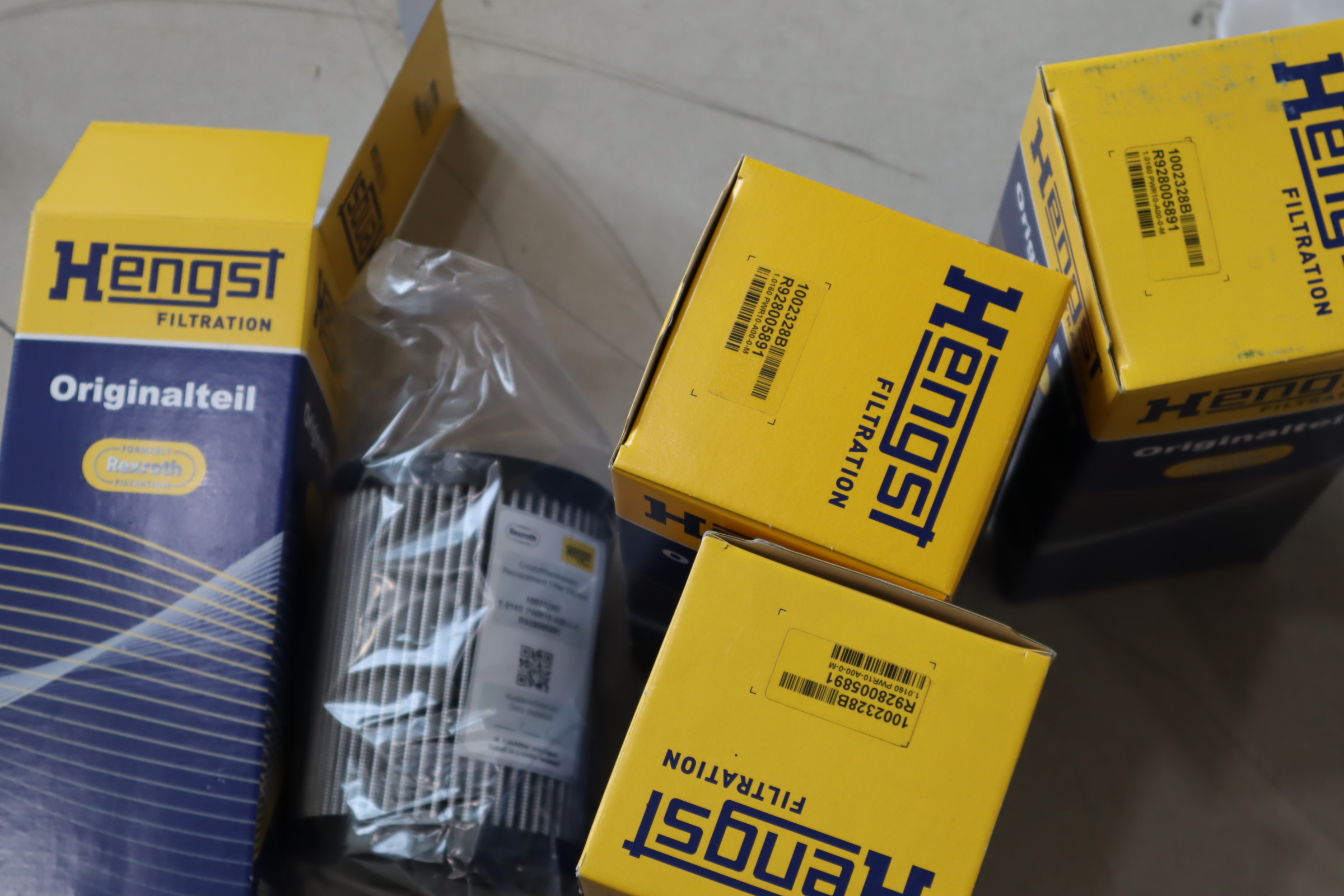 1002328B 1.0160 PWR10-A00-0-M R928005891 汉格斯特HENGST滤芯