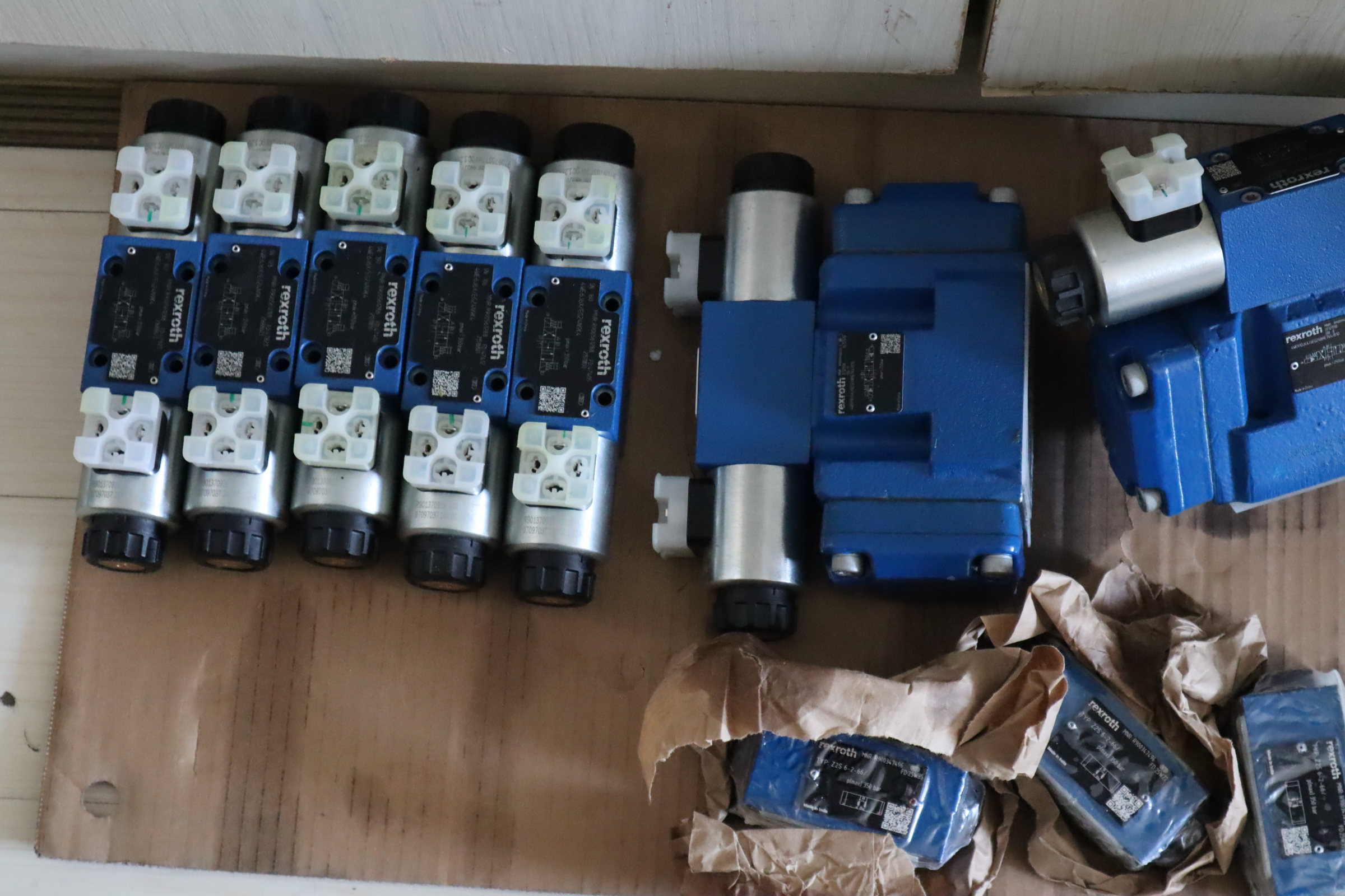 Z2S6-2-62/ Z2S6-2-65/ Z2S6-2-63/ R900347496 力士乐REXROTH阀