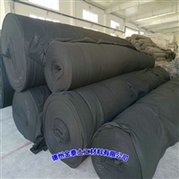 SN2两布一膜 甘肃300克(100/0.1/100)防渗土工布14kN