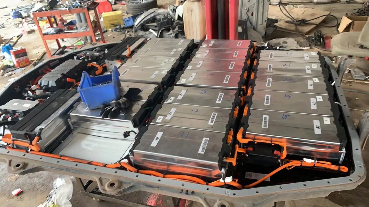 磷酸铁锂电池固定电源UPS常年收购亿兴物资南京专业处理方案