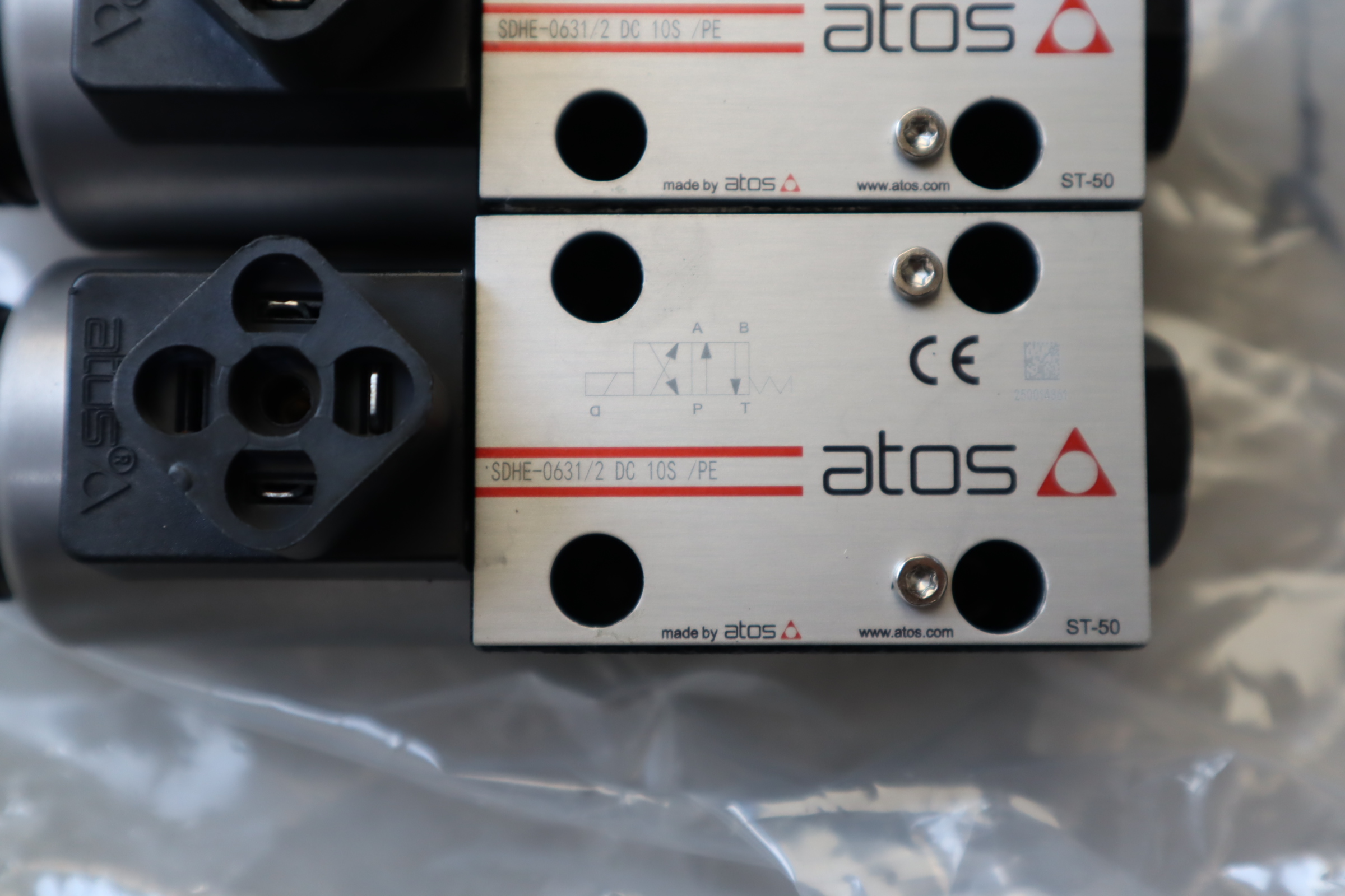 SDHE-0631/2 DC 10S / PE COE-220DC/10 意大利阿托斯ATOS电磁阀