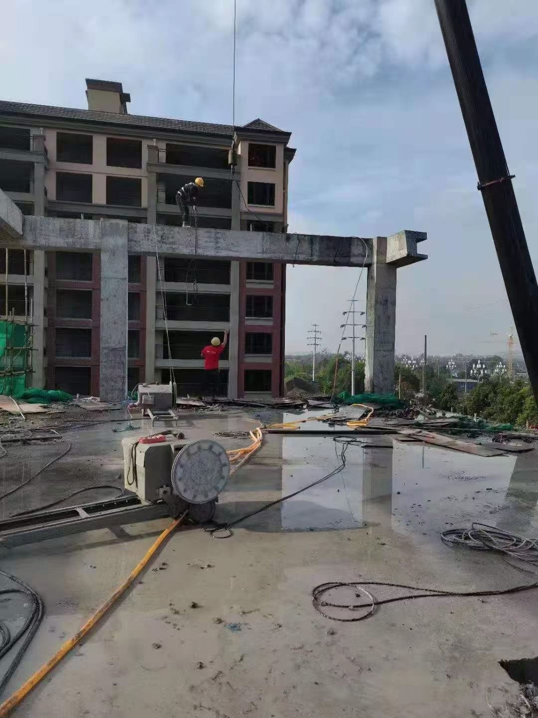 杭州铁轨道床板切割拆除班组