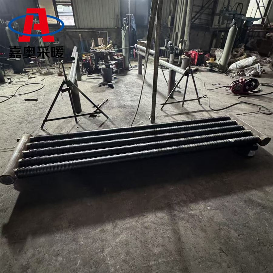 蒸汽无缝钢管2寸半翅片管暖气片  2.5寸管翅片管暖气片厂家排名