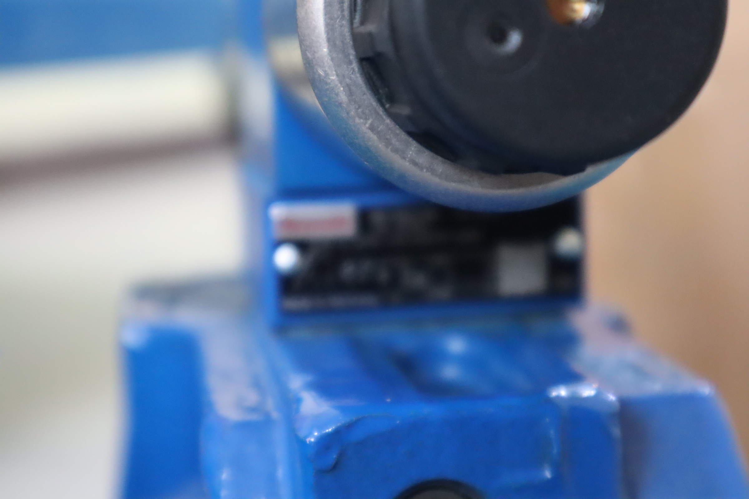 ZDR 6 DP0-45/40YM W80 R900323180 ZDR 6 DP0-4X/40YM W80 力士乐