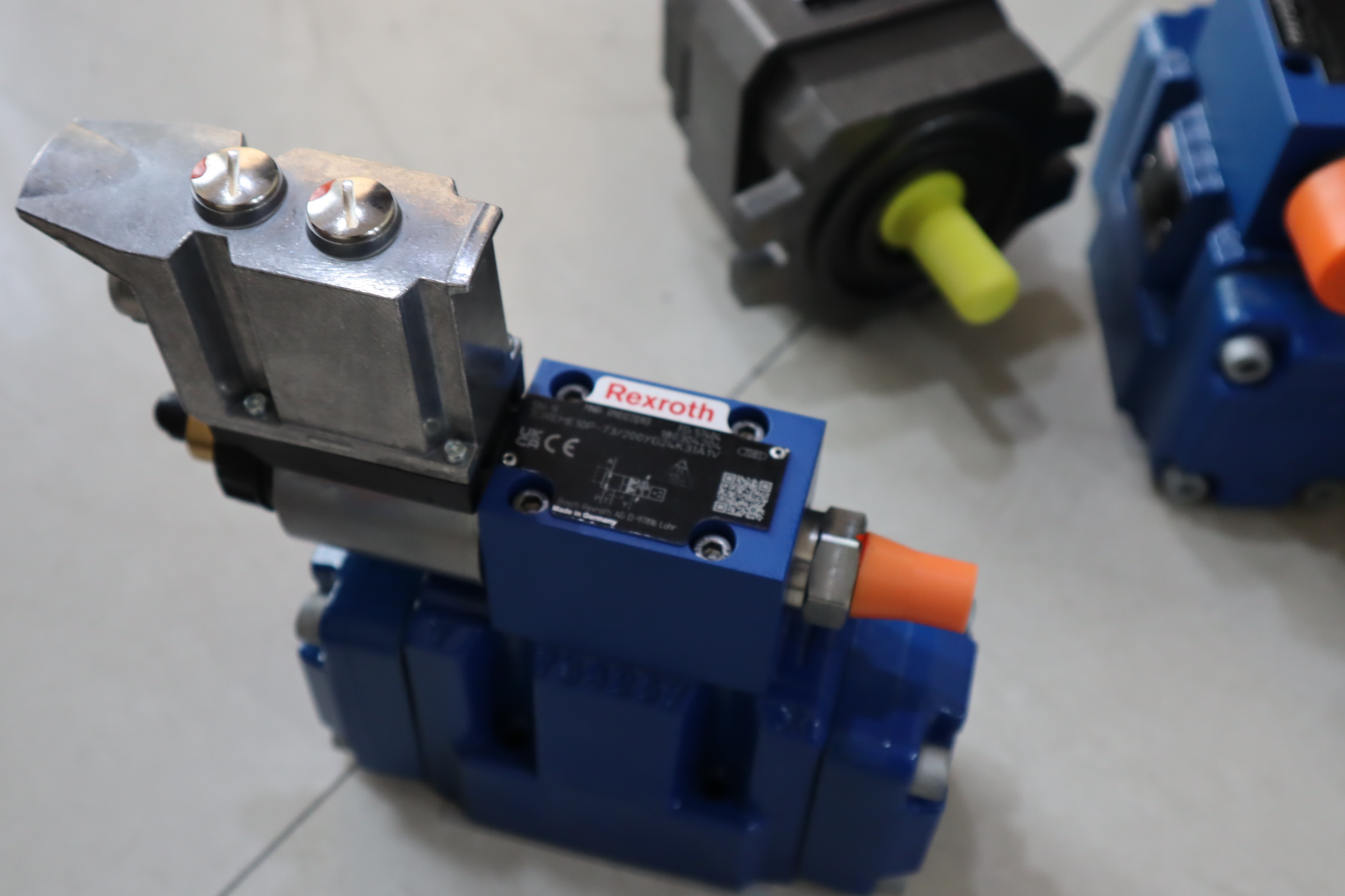 3DREME10P-7X/200YG24K31A1V R901220113 力士乐REXROTH比例减压阀