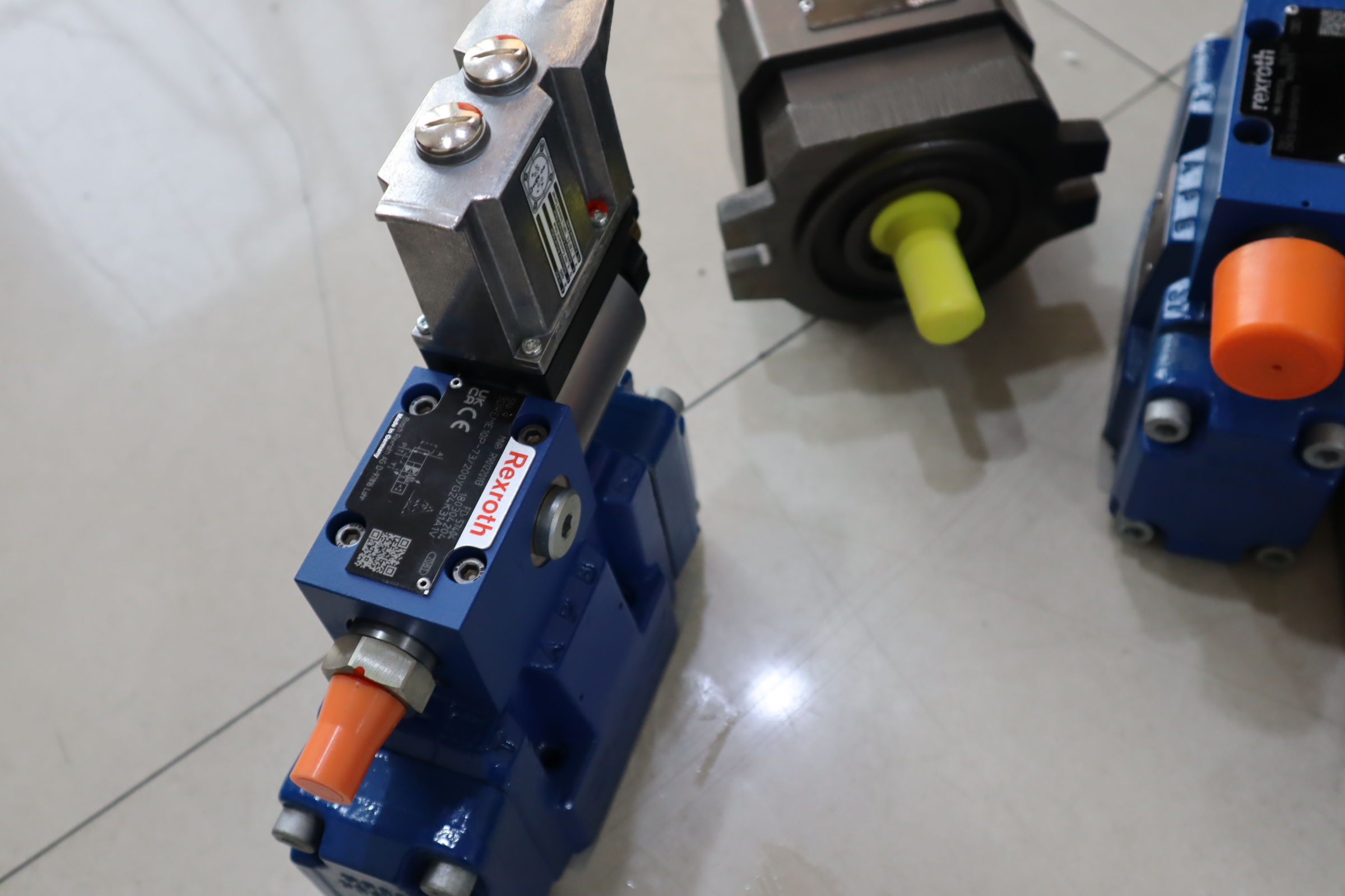 3DREME10P-7X/200YG24K31A1V R901220113 力士乐REXROTH比例减压阀