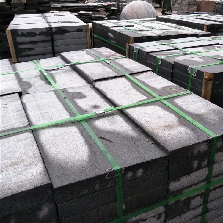 芝麻白路沿石 芝麻灰侧石 路缘石火烧 弧形石材定制