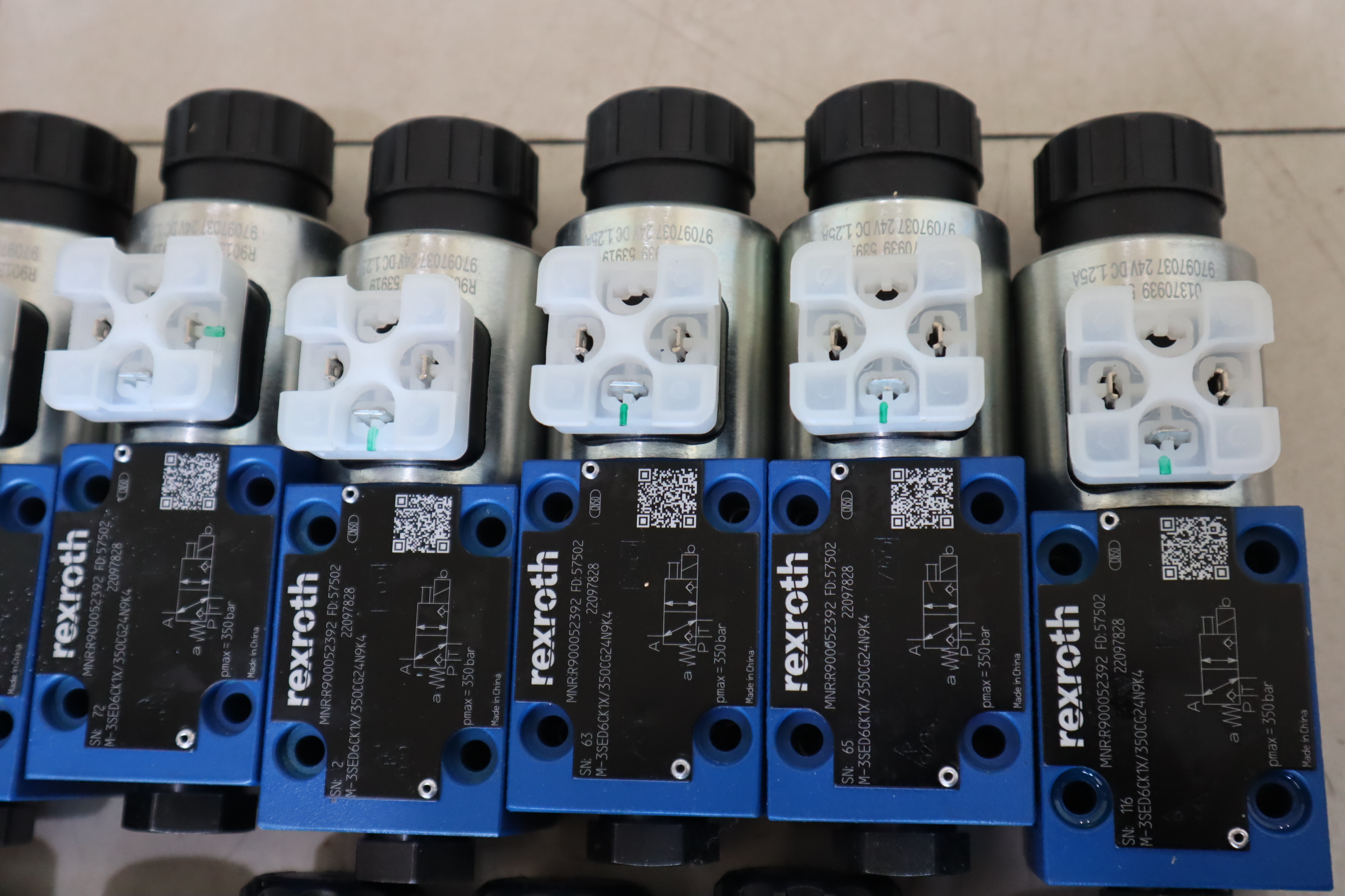 M-3SED6UK1X/350CG24N9K4 R900052621 力士乐REXROTH阀