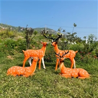 公园仿真彩绘鹿雕塑玻璃钢动物雕塑摆件