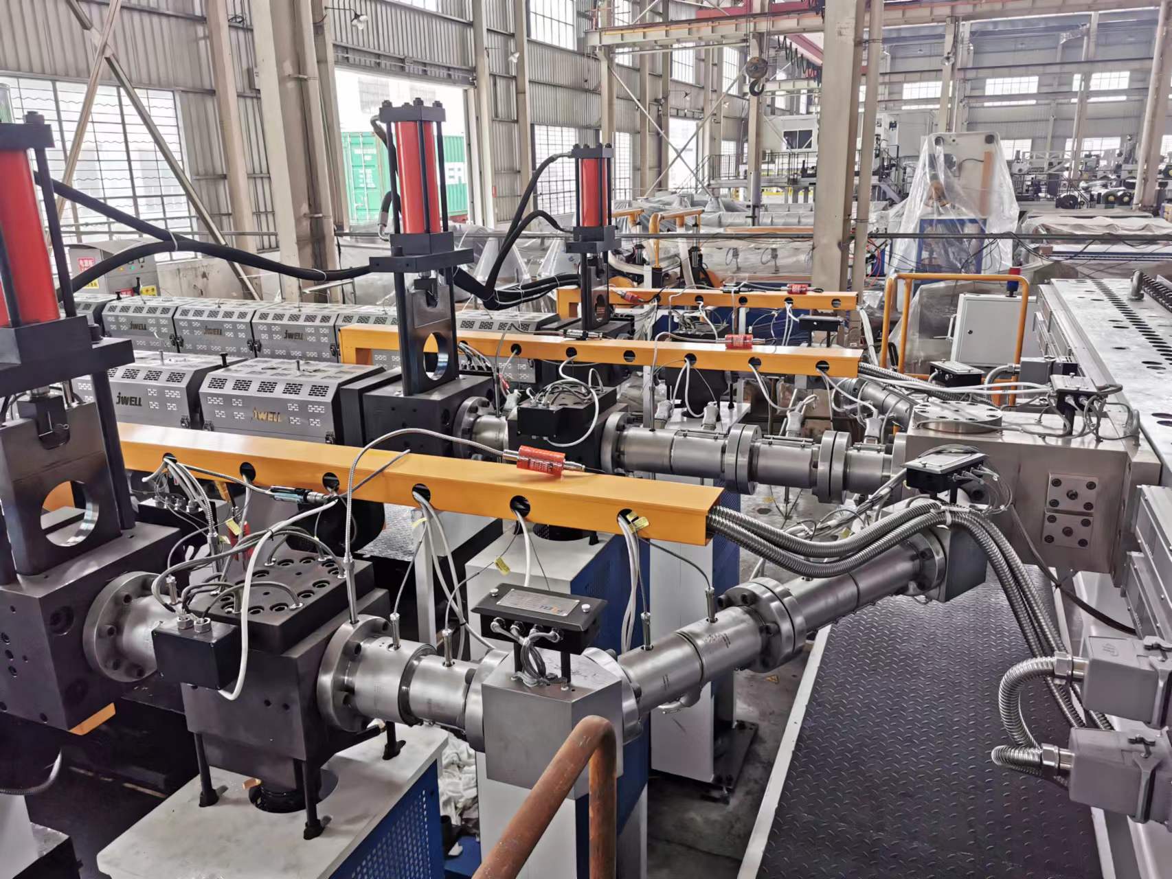 四川高拉伸强度PVDF厚板设备 阀门用 PVDF 板材生产线批发