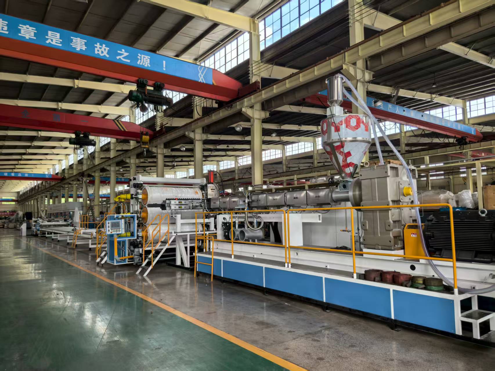 四川可折弯PVDF厚板设备 阀门用 PVDF 板材生产线生产厂家