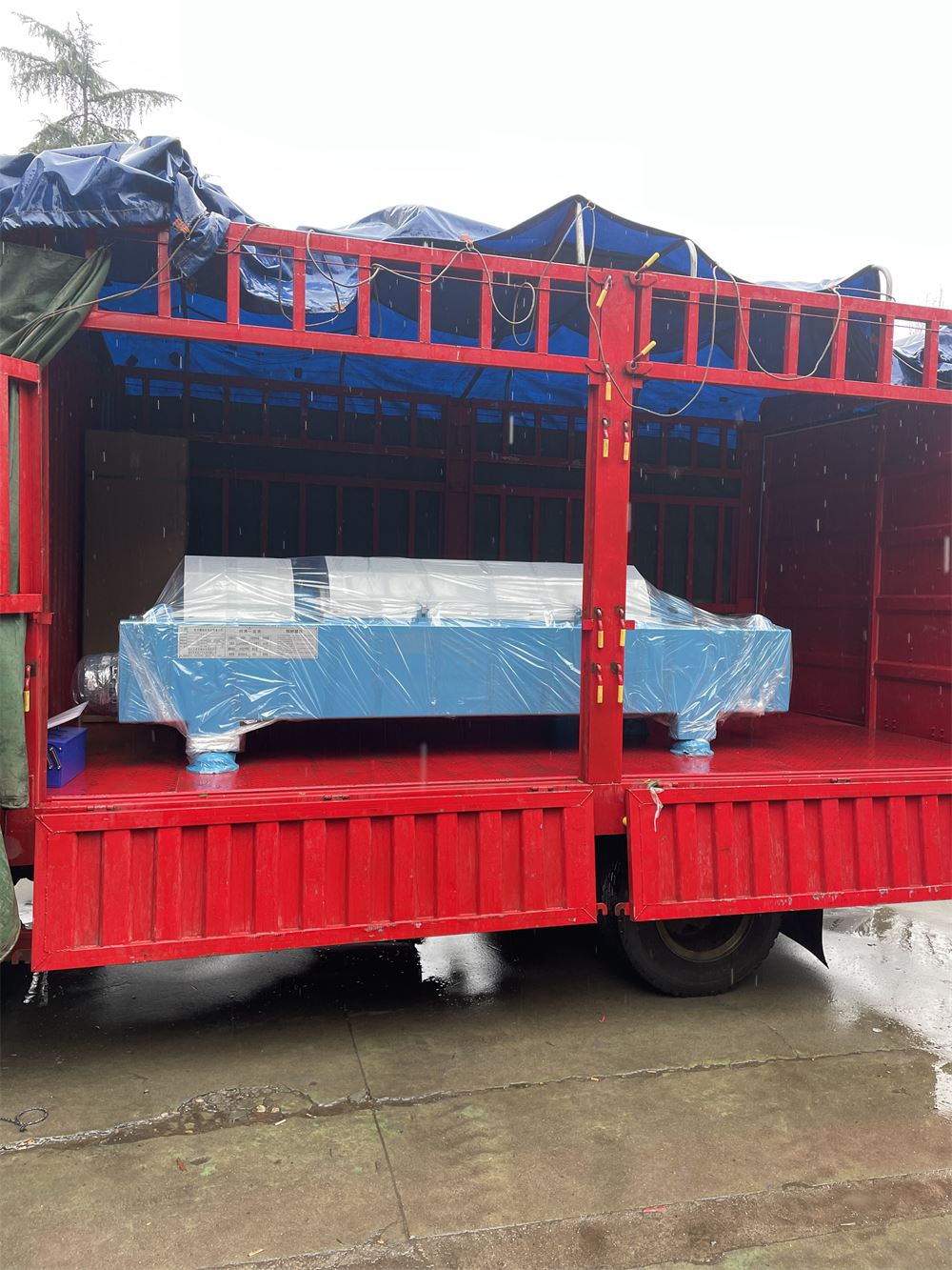 油泥减量化250离心机 三相卧螺离心机设计原理