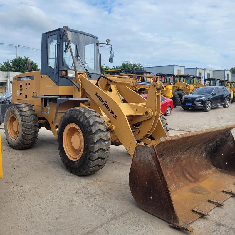 沈阳装载机回收20铲车/30铲车回收/50铲车回收/工程机械回收