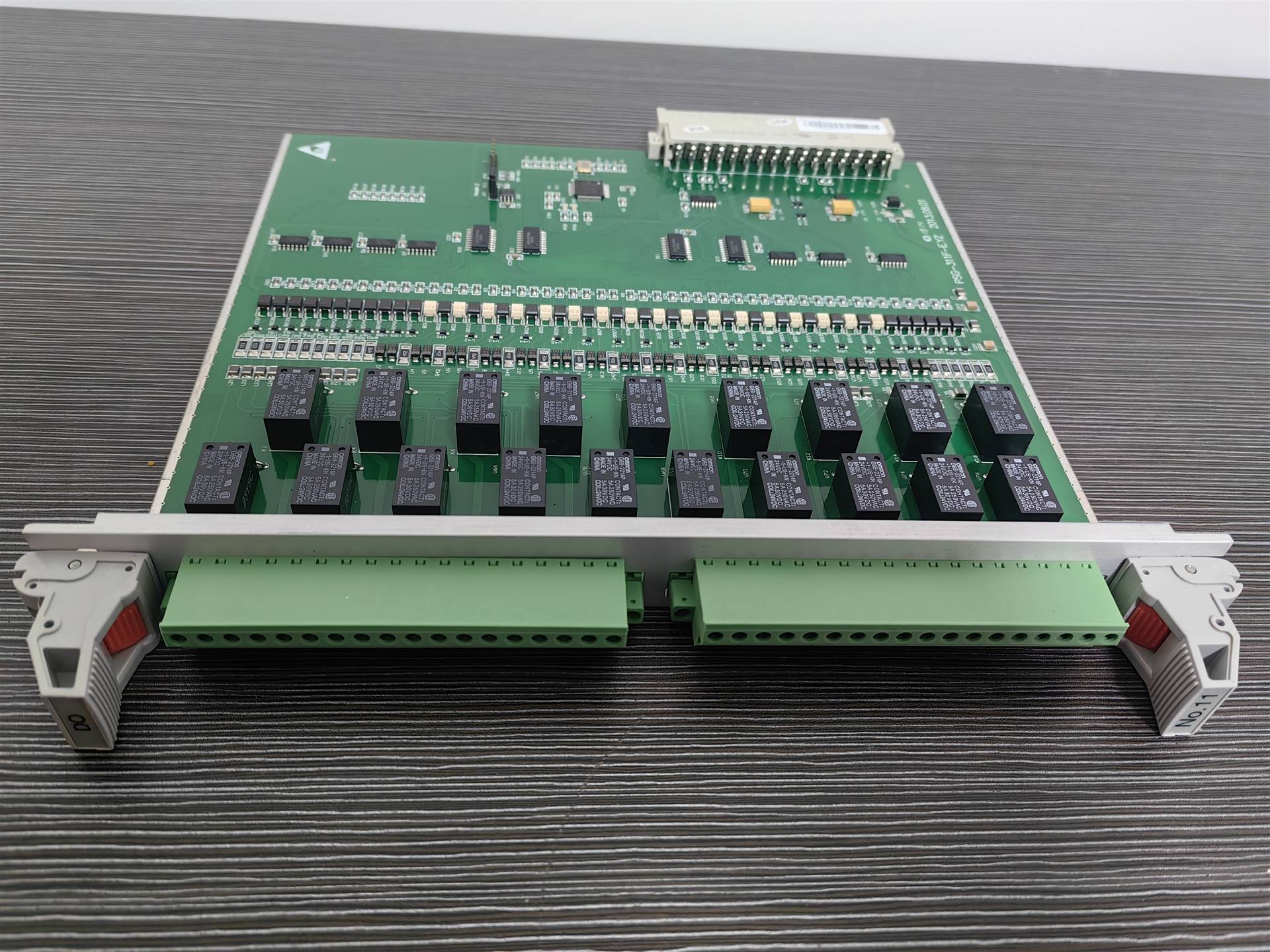 国电南自PSR662U开出板DO板