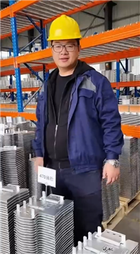 角驰470滑动支架