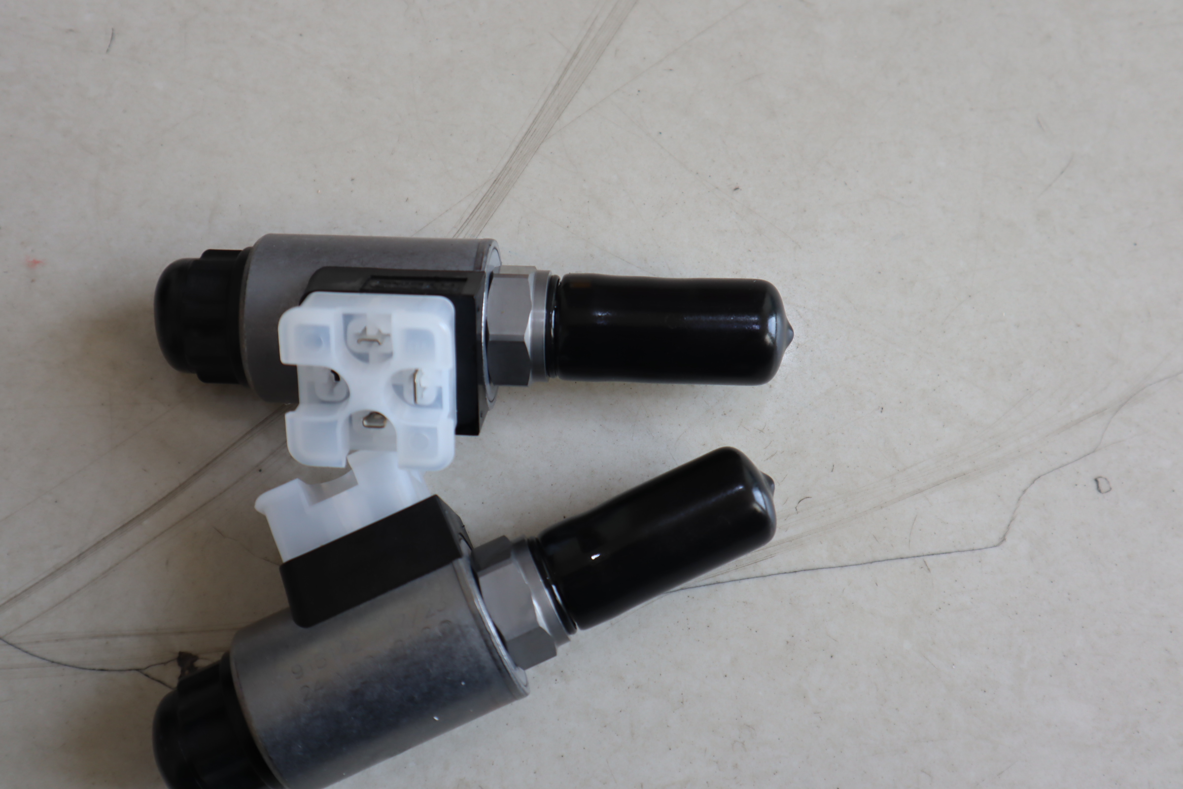 WSM08130D-01M-C-N-24DG 德国贺德克HYDAC液压阀