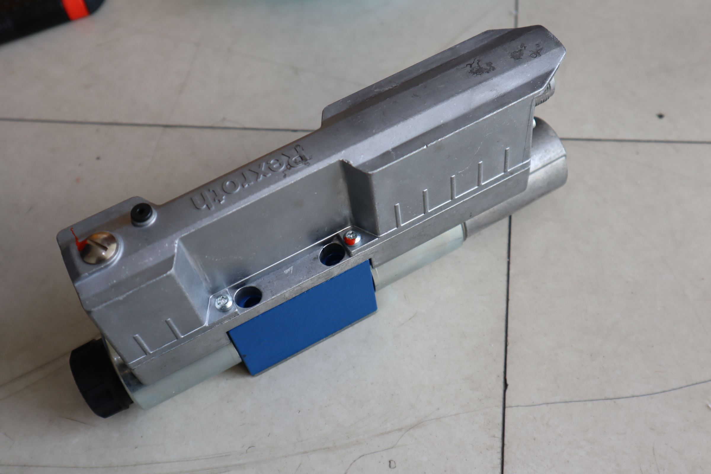 4WREE6V16-31/V/24A1 R901496440 德国力士乐REXROTH比例阀