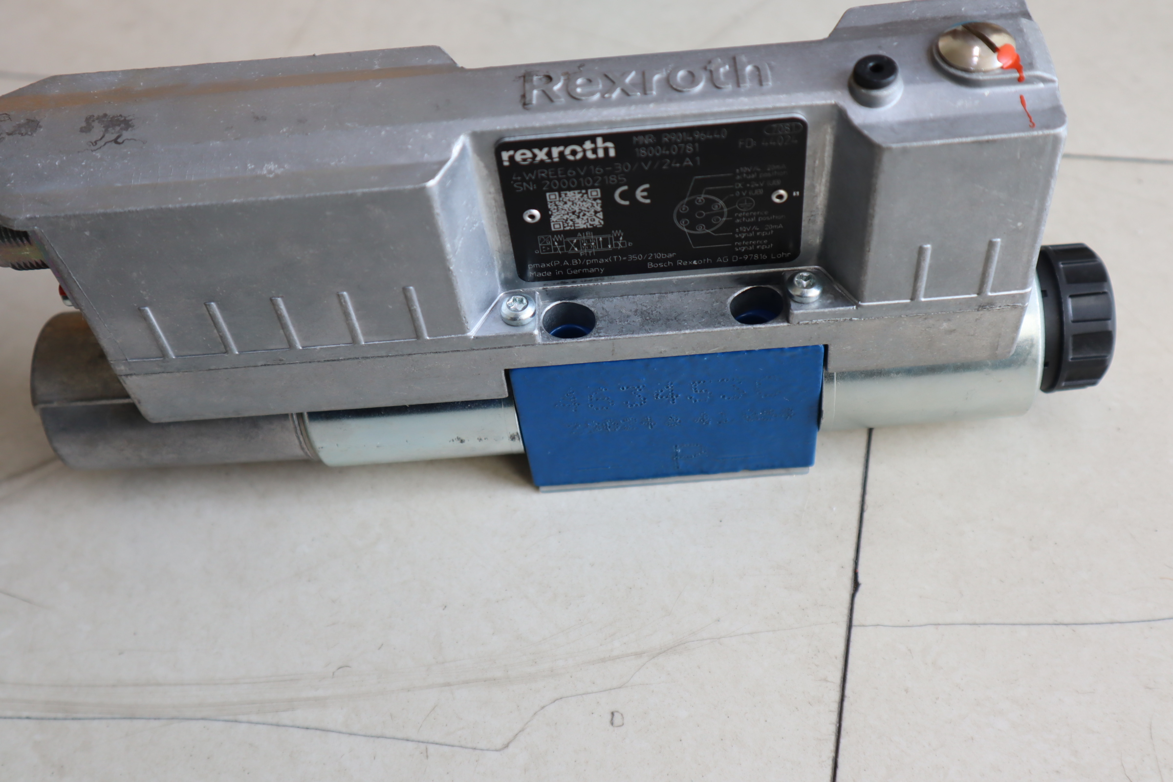 4WREE6V16-31/V/24A1 R901496440 德国力士乐REXROTH比例阀