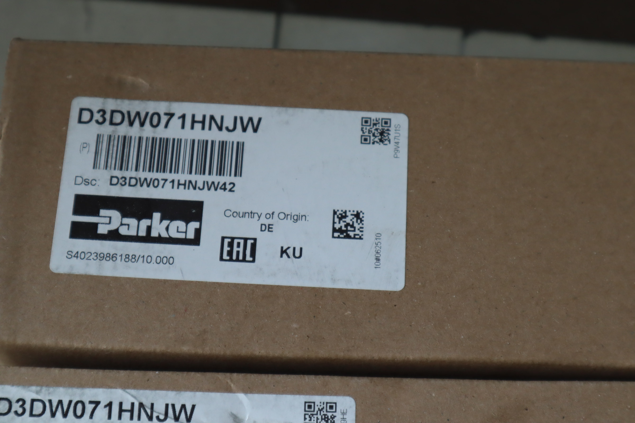 D3DW071HNJW42 D3DW071HNJW 美国派克PARKER电磁阀