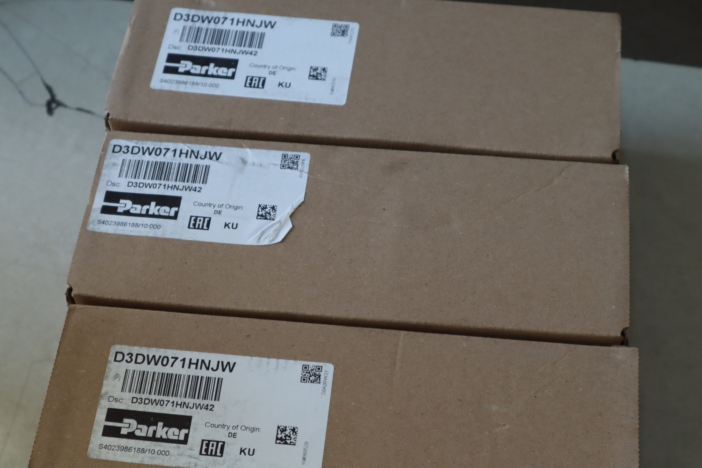 D3DW071HNJW42 D3DW071HNJW 美国派克PARKER电磁阀