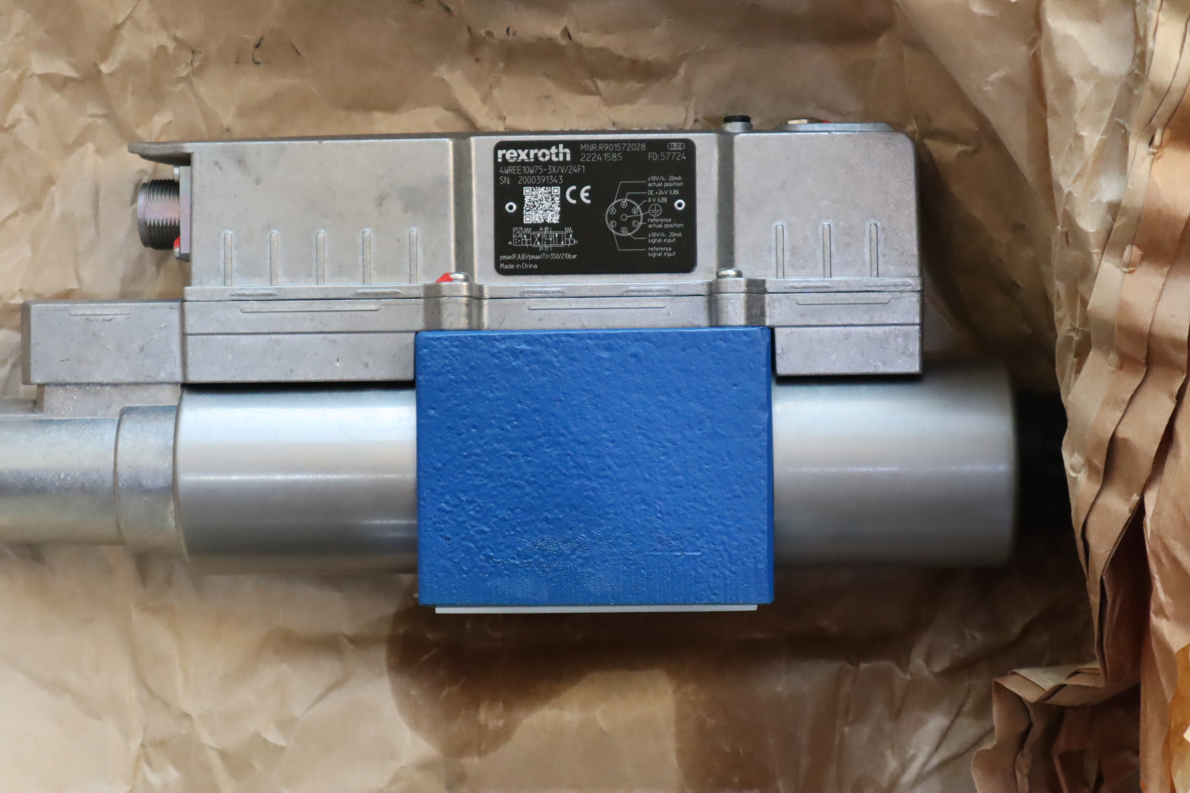 4WREE10W75-3X/V/24F1 R901572028 德国力士乐REXROTH比例阀