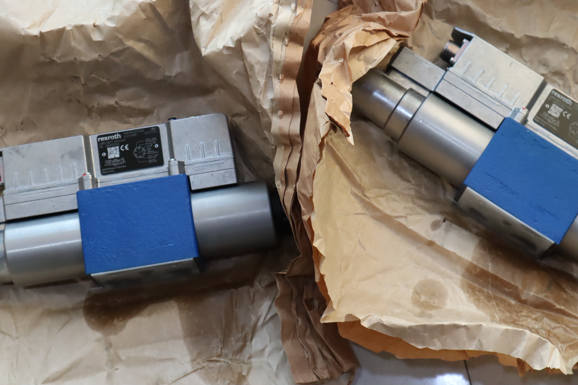 4WREE10W75-3X/V/24F1 R901572028 德国力士乐REXROTH比例阀