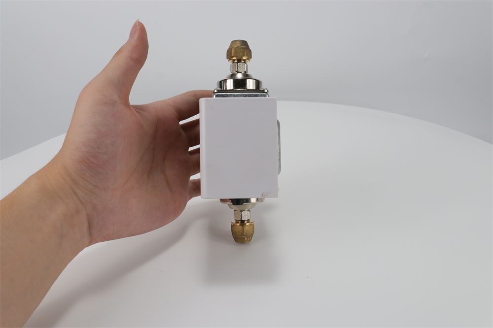 LF55冷凝机组高压开关控制器参数