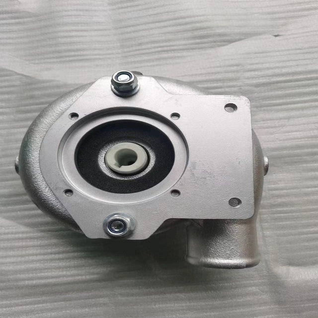 水泵15181940-铰卡水泵-适用于沃尔沃A35F-A40F水泵-volvo铰接式卡车配件