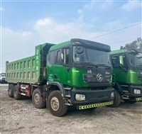 6米8德龙前四后八自卸车
