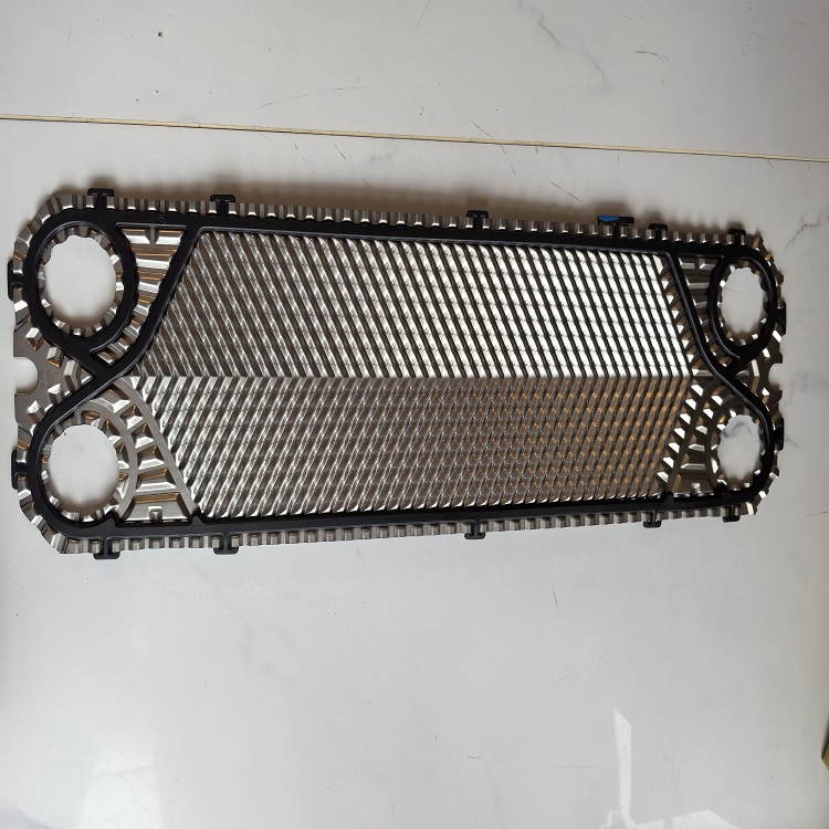 适用于沃尔沃板冷片21242897