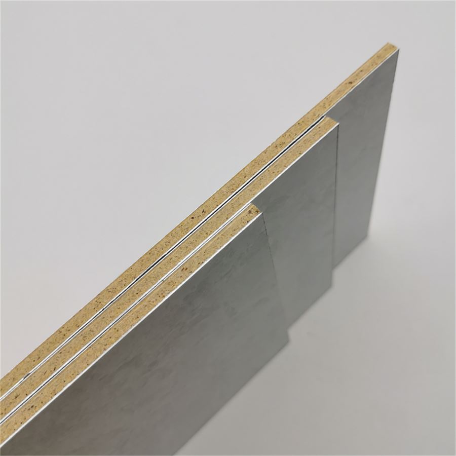 金属复合板优势 覆膜金属复合板主要成分