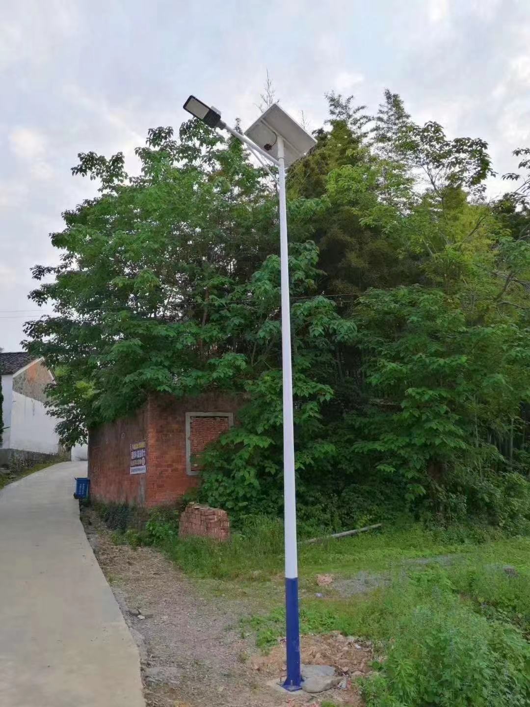 浙江耐高温一体化太阳能高杆灯 全程跟进