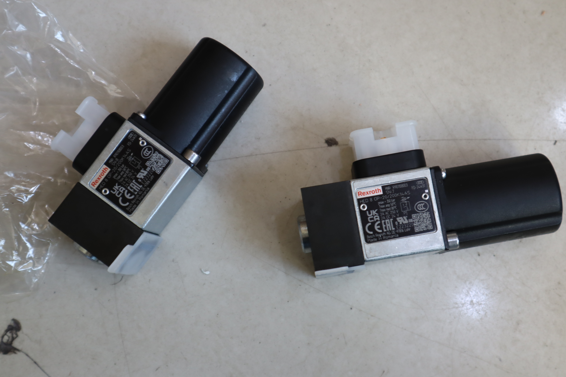 Z2FS6-2-4X/1Q R900481621 Z2FS6-2-43/1Q Z2FS6-2-42/1Q 力士乐阀