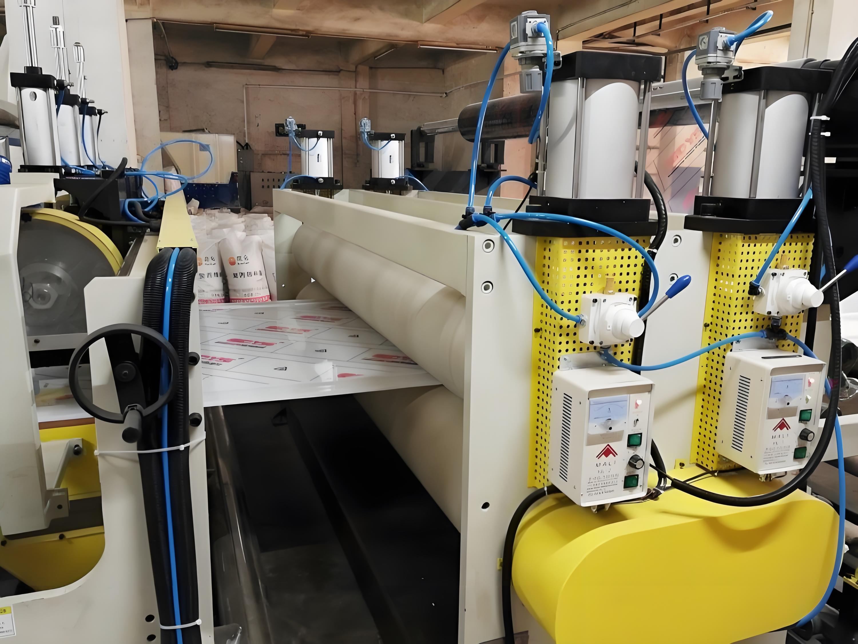 四川汽车保险杠PP板材生产线 高温挤出PP板材生产线厂