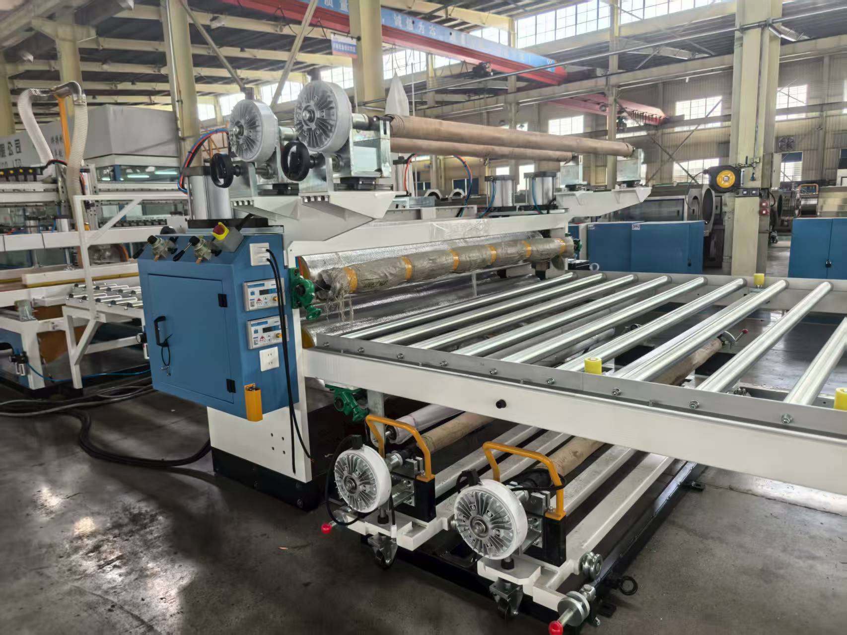 金纬机械 新能源汽车电池托盘ABS生产线 传真机外壳 ABS 片材设备厂家