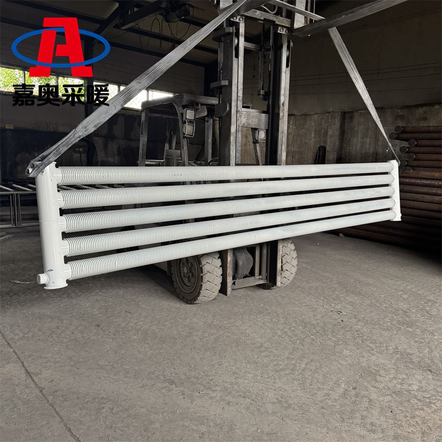 花房用螺旋翅片管暖气片  工业用翅片管暖气片散热面积