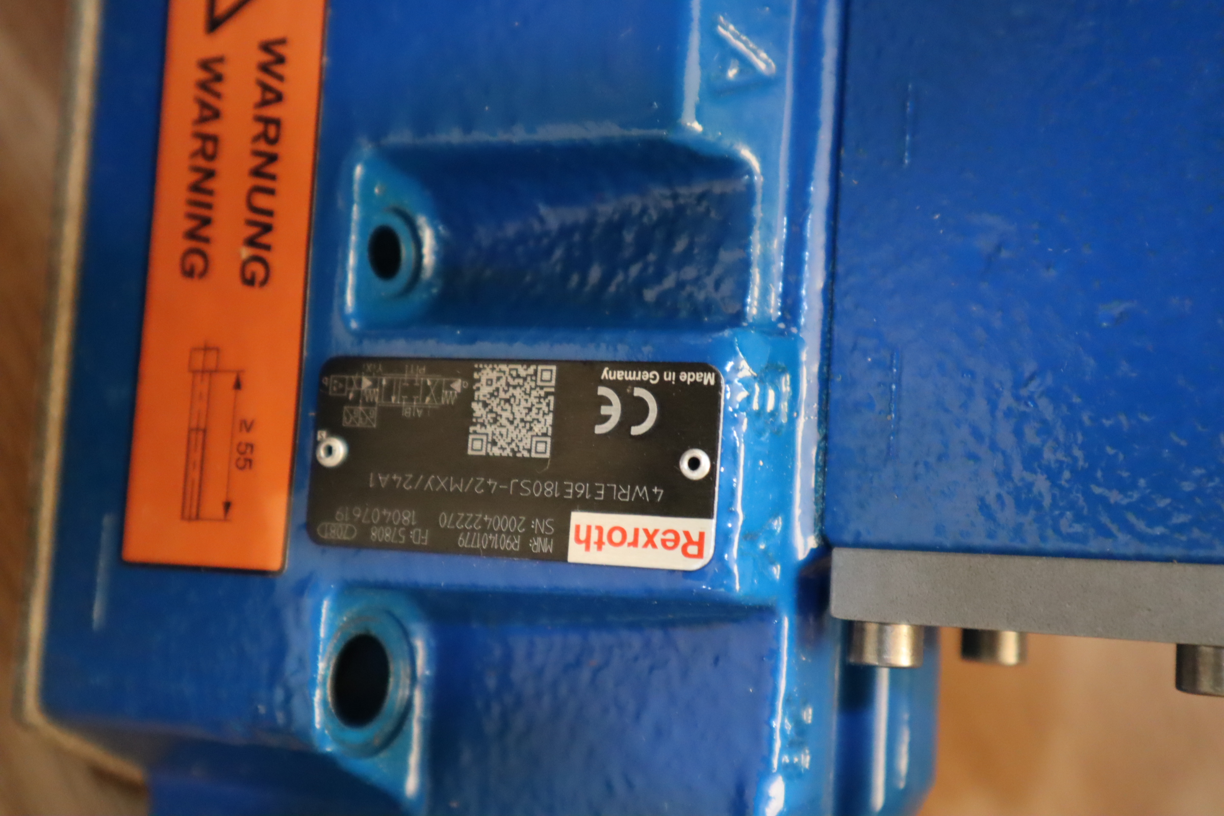 4WRLE16E180SJ-42/MXY/24A1 R901401779 德国力士乐REXROTH比例阀